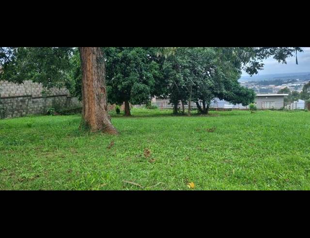 LAND FOR SALE IN WOODLANDS